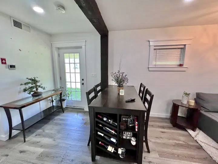 Mellow Meadows Apartment - 4 Guests